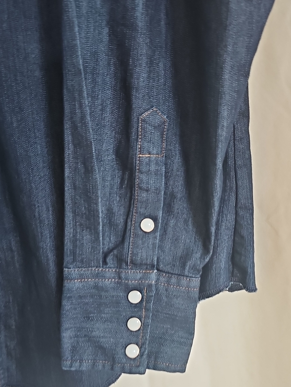 Calssic Wrangler Denim Shirt/Jacket - Picture 3 of 6